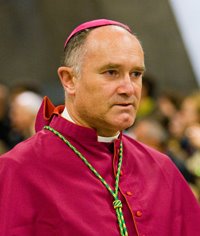 Fellay: Einigung mit dem Vatikan steht bevor 2012-02-04+Bischof+Fellay